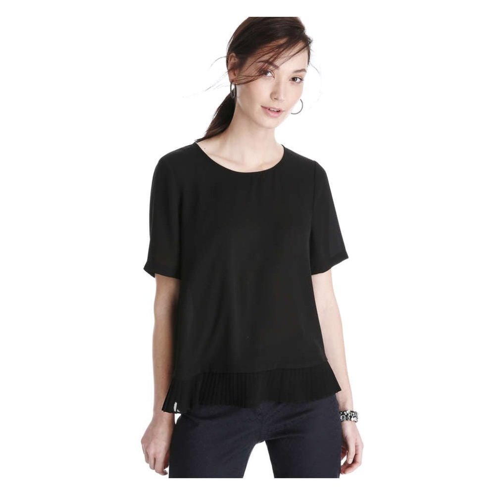 ✨3/$30 Joe Fresh Black Ruffle-Bottom Chiffon Tee